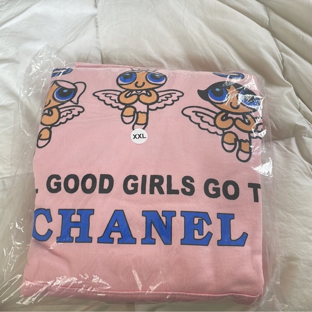 Mega Yacht Sweatshirt Hoodie Powerpuff Girls
Chanel Gucci - Picture 8 of 11